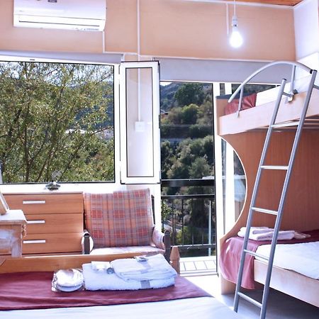 Laoni Guest House In Moutoullas, Marathasa 利马索尔 外观 照片