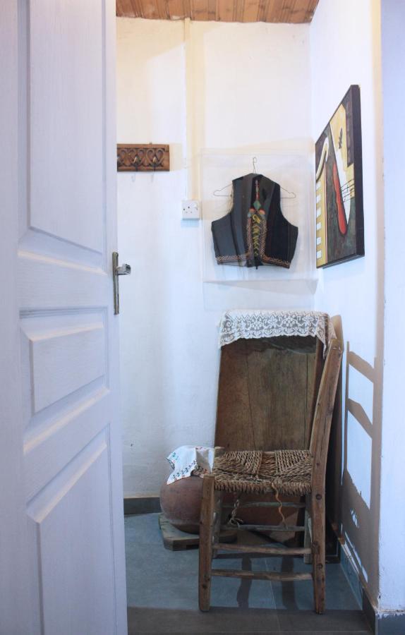 Laoni Guest House In Moutoullas, Marathasa 利马索尔 外观 照片