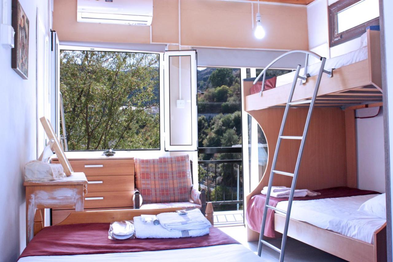 Laoni Guest House In Moutoullas, Marathasa 利马索尔 外观 照片
